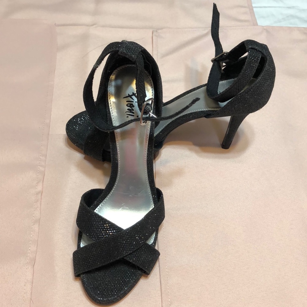 Women’s shoes